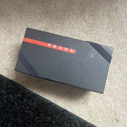 PRADA Linea Rossa SPS02Z