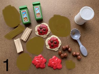 Vintage Fisher-Price Play Spaghetti Food 14 Piece Set