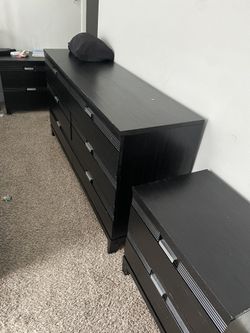 3 Piece Set Gardenia Black Nightstands And Dresser