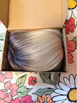 Wig / Topper