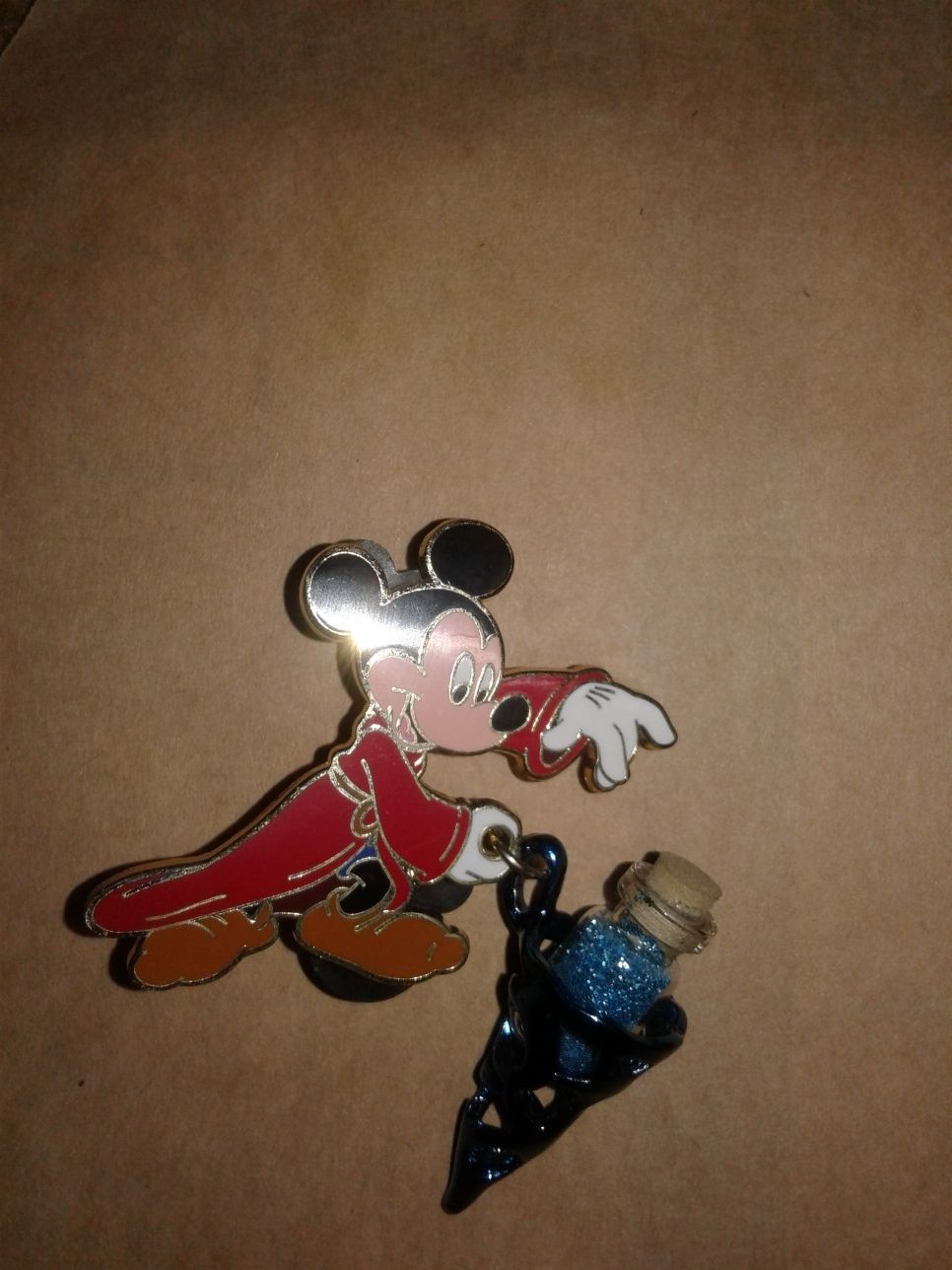 Disney official pin trading mickey with magic dust