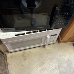 2 Microwave Oven 