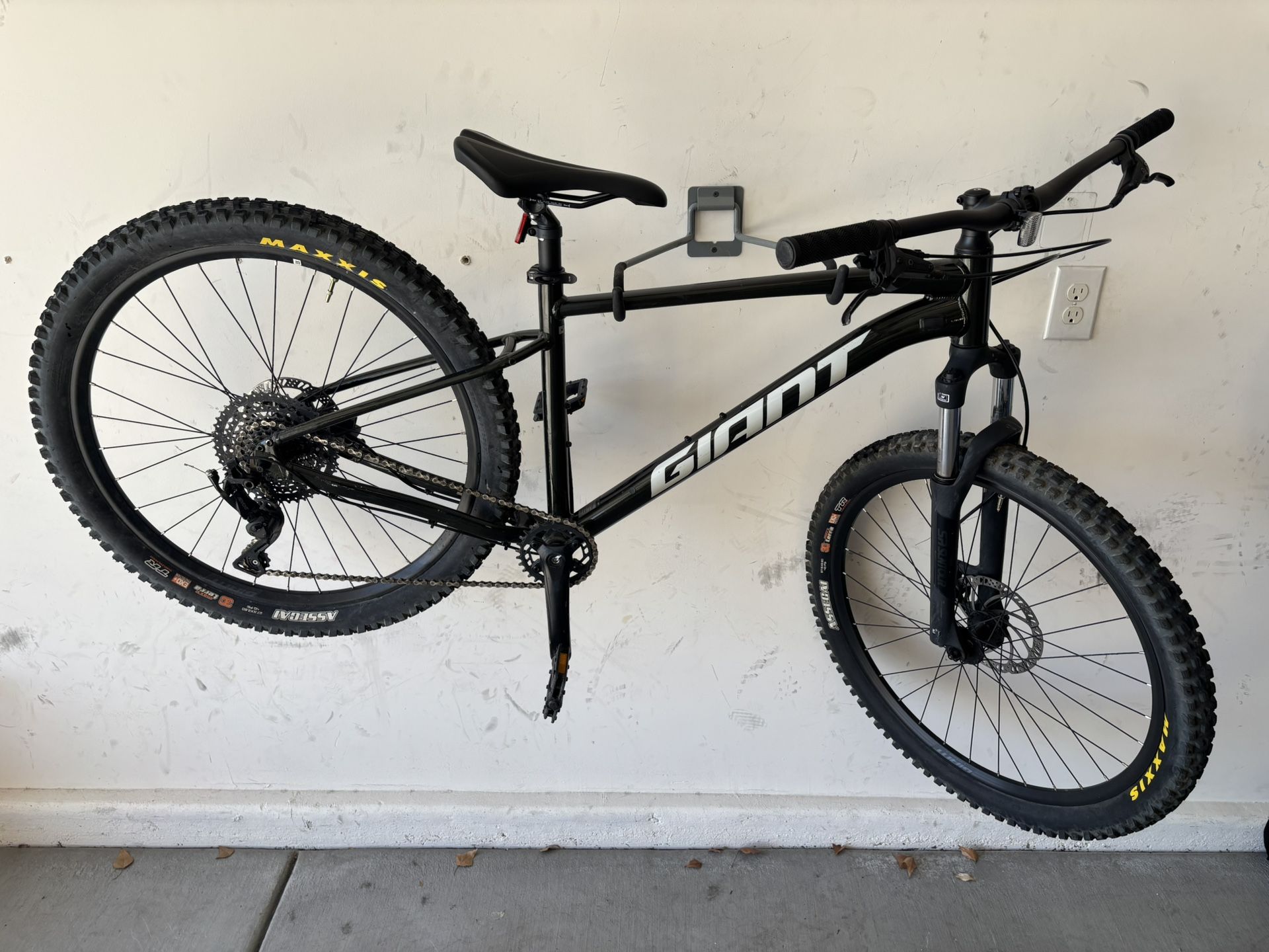 Giant Mountain Bike