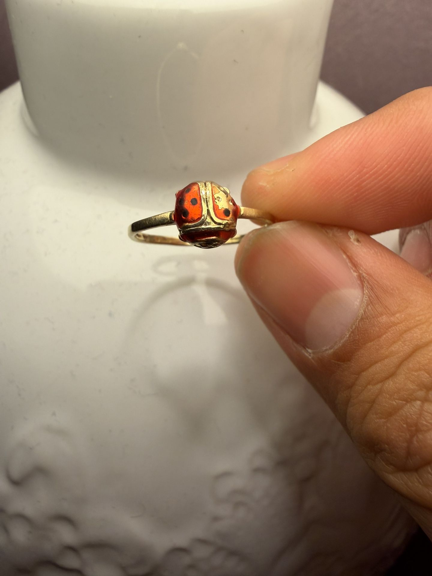 10K ladybug full gold ring