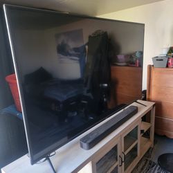 71 Inch Tv Great Condition Works Perfect 