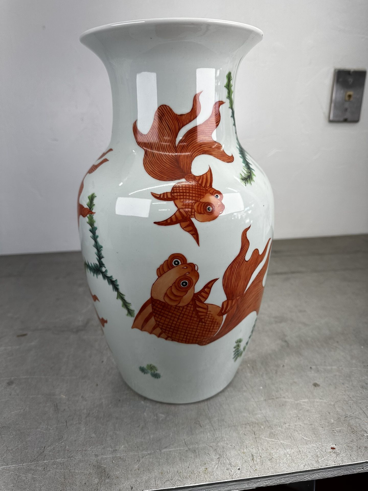 Chinese Celadon Backed Goldfish Qing Dynasty Koi Fish Vase Bottle Fengshui