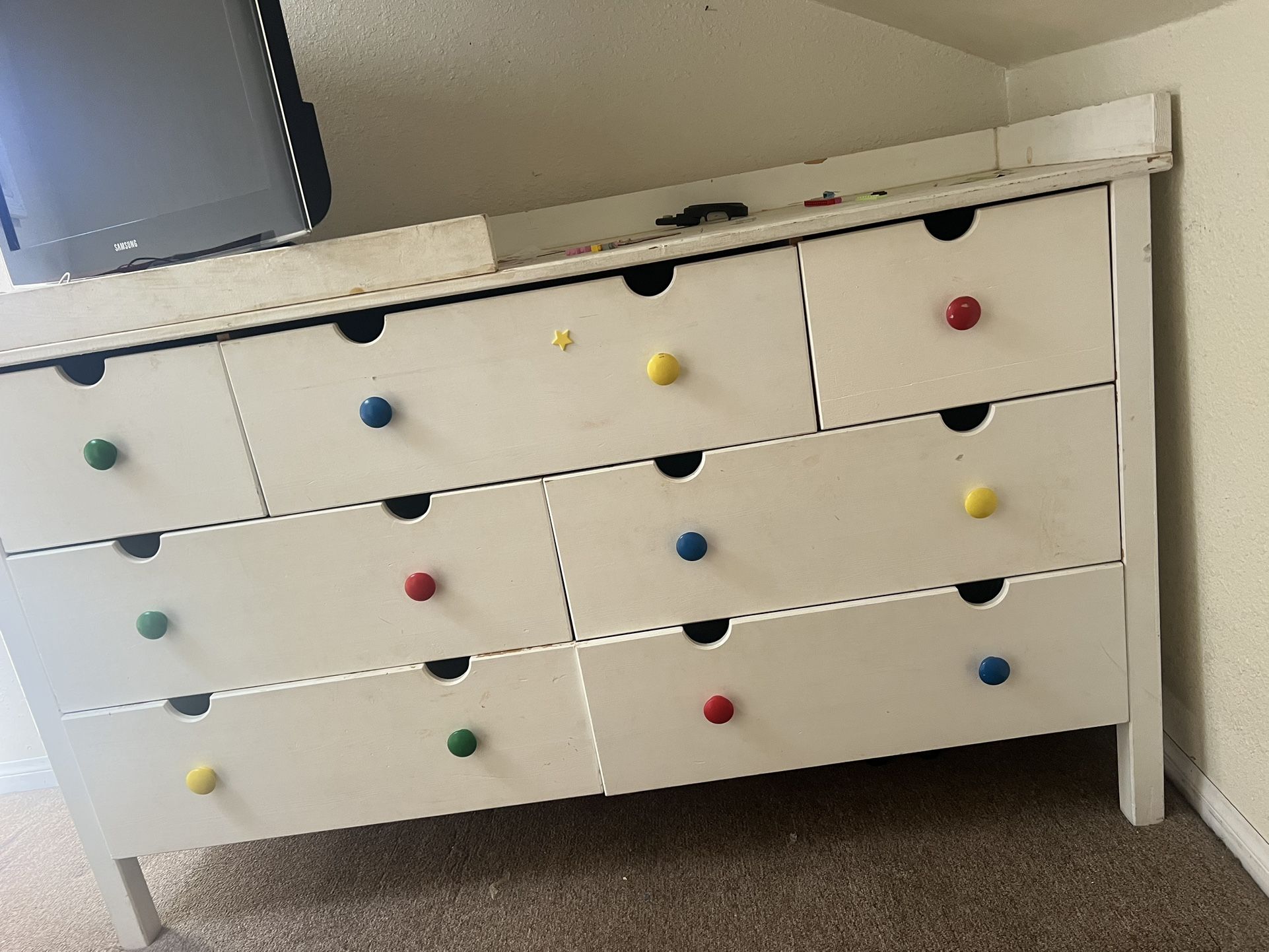 Dresser/ Changing Table