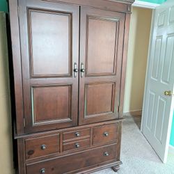 Armoire