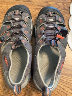 Néw Mens Newport H2 Gray Keen Sandals size 10.5