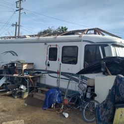 Motorhome 32 Ft 