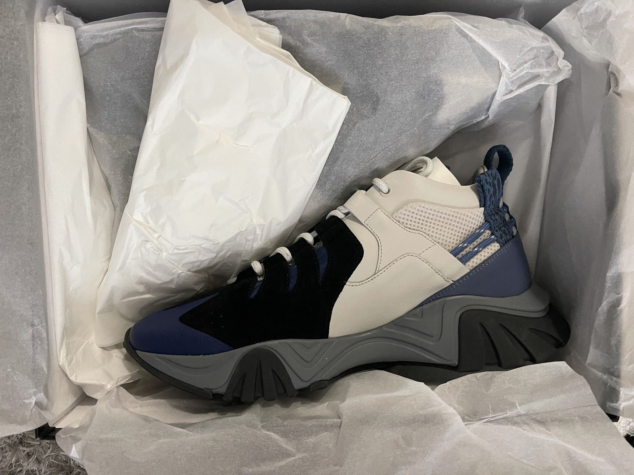 VERSACE SNEAKERS SQUALO HIKER SNEAKERS