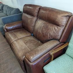 Free Delivery! Brown Top Grain Leather Power Recliner Loveseat Couch 