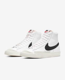 Nike Blazer Mid 77 Shoes
