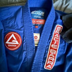 Gracie Barra Y6 Gi and  Small Rash Guard 