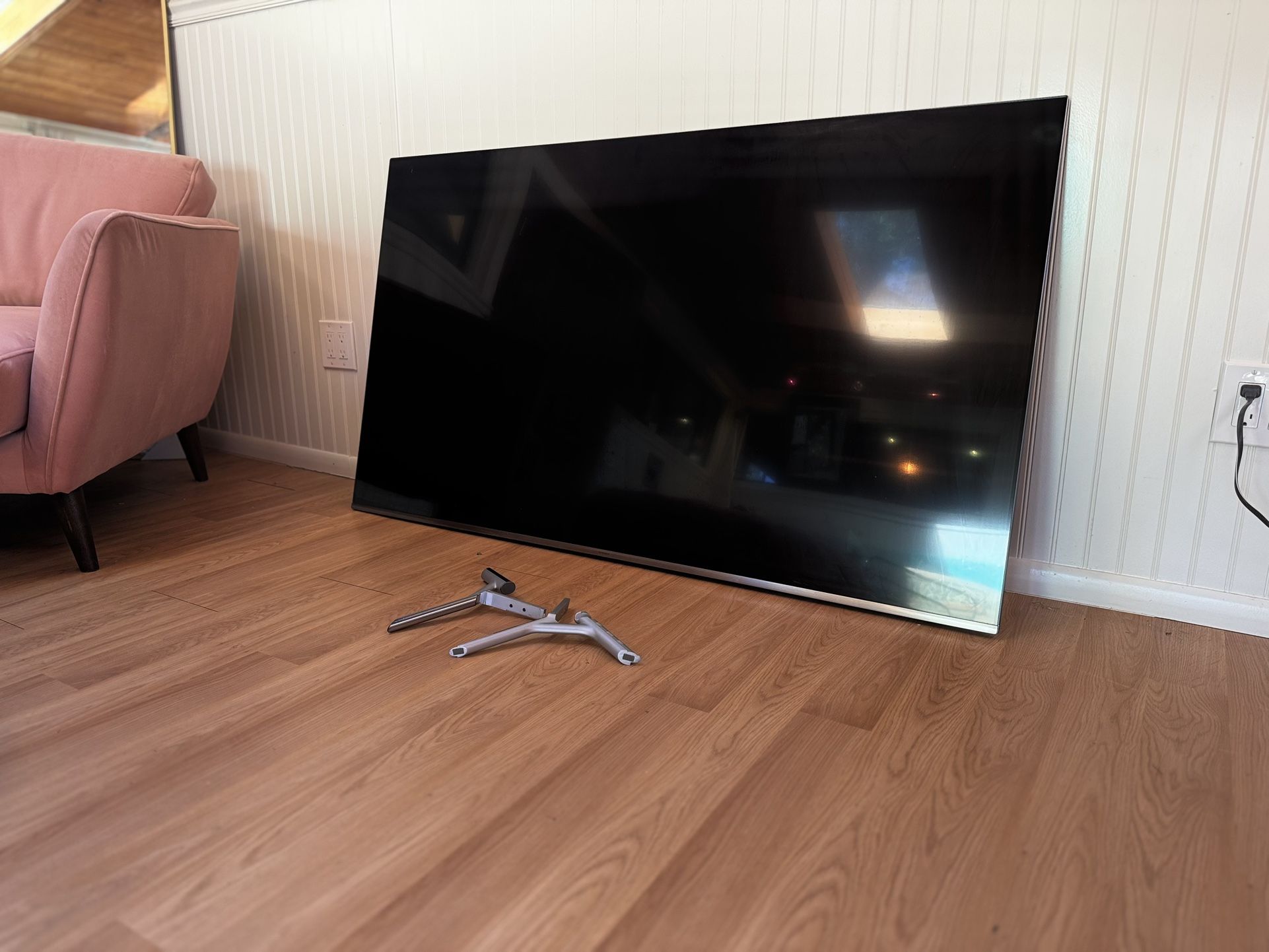 Samsung 65-Inch 4K Ultra HD Smart LED TV for Sale in Sedona, AZ - OfferUp