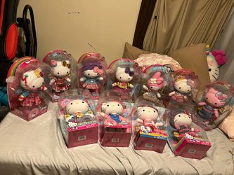 Hello kitty vinyl doll 13”
