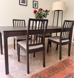 Dinning table with chairs IKEA