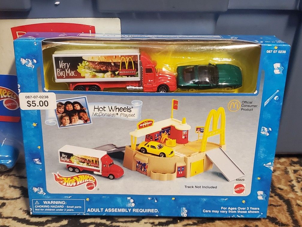 Vintage Hot Wheels 5 Pack / Playsets / Gift Pack