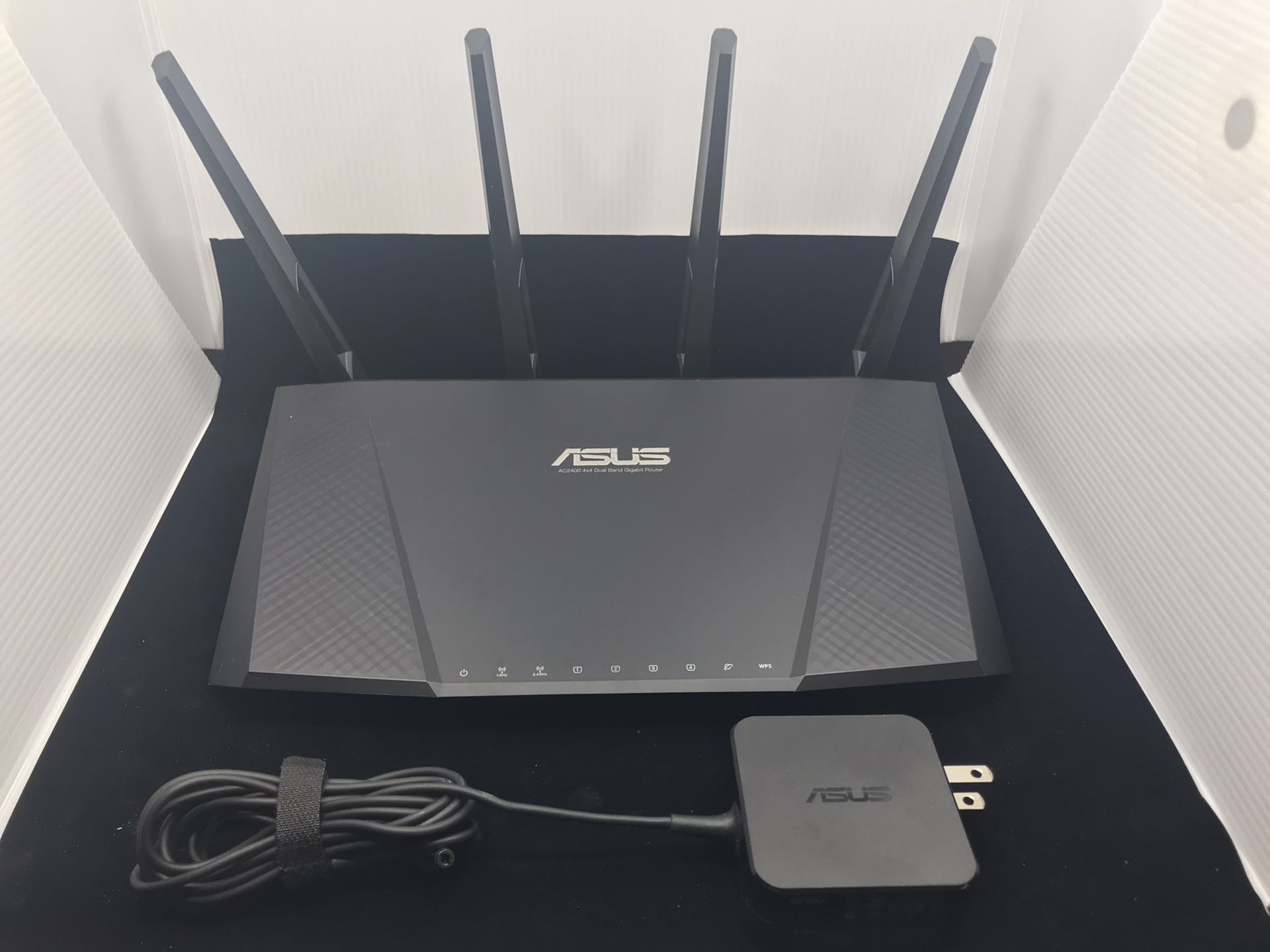 Asus AC2400 Dual Band Gigabit 4x4 Router