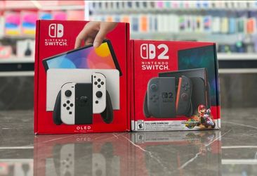 Nintendo Switch OLED & Nintendo Switch

2 ((Take It Home In Payments/ llévatelo a

casa en pagos) only $10 down