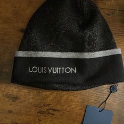 Louis Vuitton monogram eclipse beanie