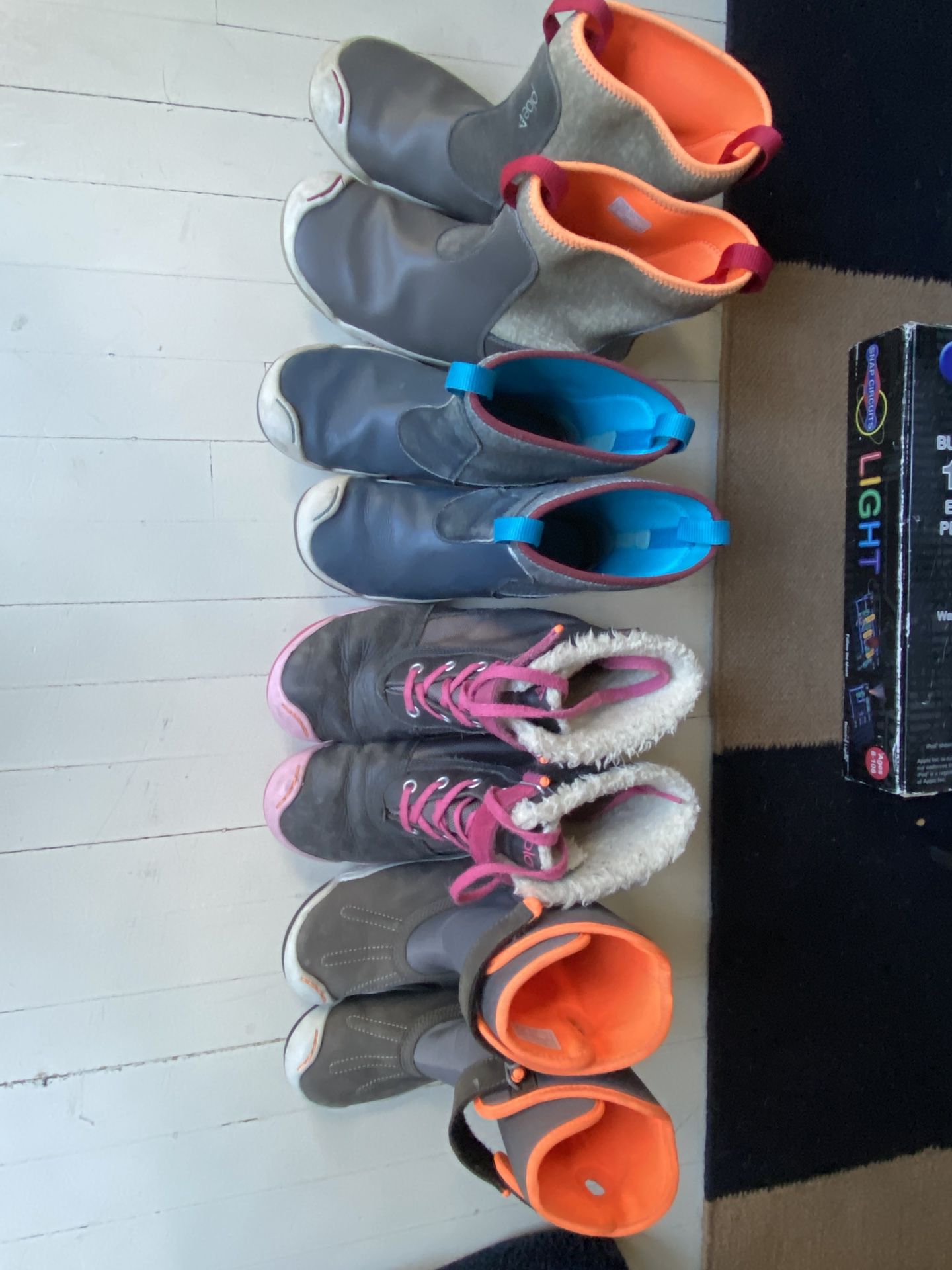 Kids Shoes, Snow Boots and Soccer Cleats - Plae-Vans-Zara