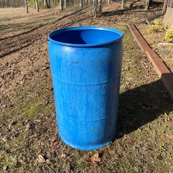 55 gal plastic drum rain barrel 