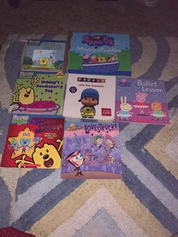 Lot of 7 Kids Cartoon Picture Books