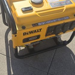 Generador Dewalt De Gas. Bueno