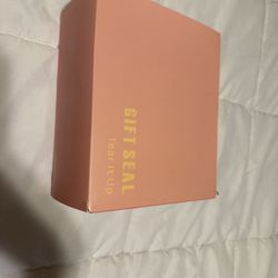 Gift box for occasions