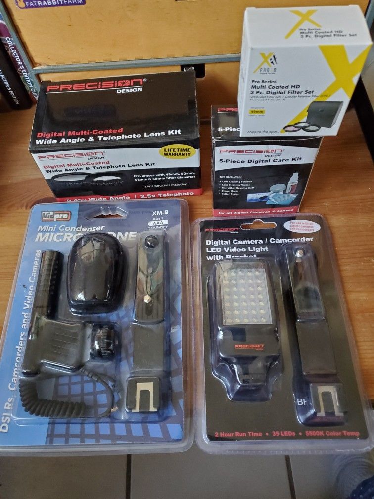 DIGITAL CAMERA CAMCORDER ACCESSORIES 5 Pcs