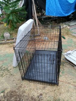 New Large dog crate with new mattress