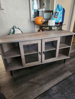 Corner TV Stand
