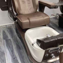 For Sale 5 Pedicure Chair