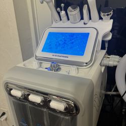Hydro Dermabrasion and Hydra Facial Machine. New.
