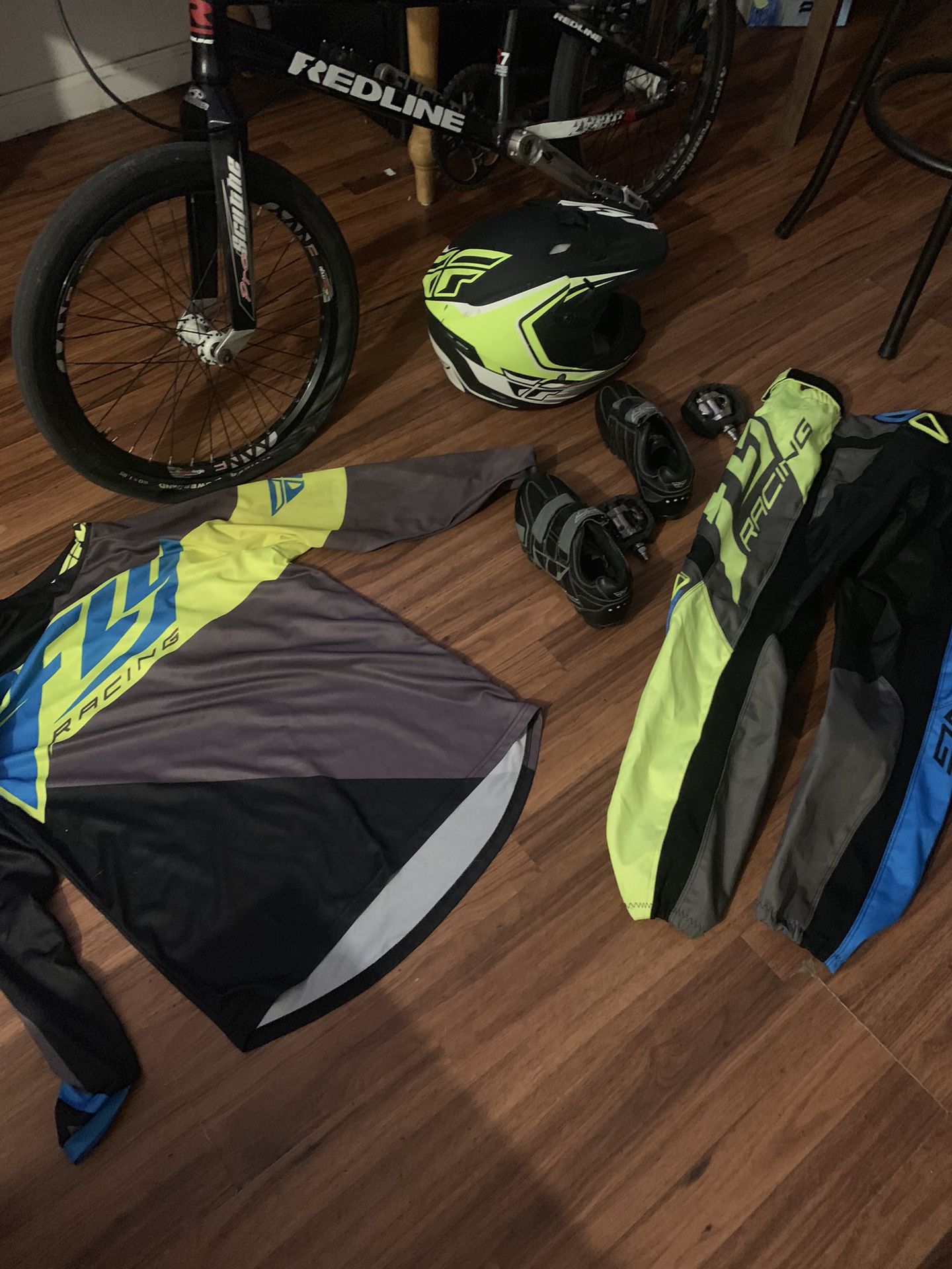 BMX bundle deal! Redline Flight Pro XL like new ,Dx shimano pedals, Fly Racing shoes ,shirt and pants / everything is pretty much new I barely used t