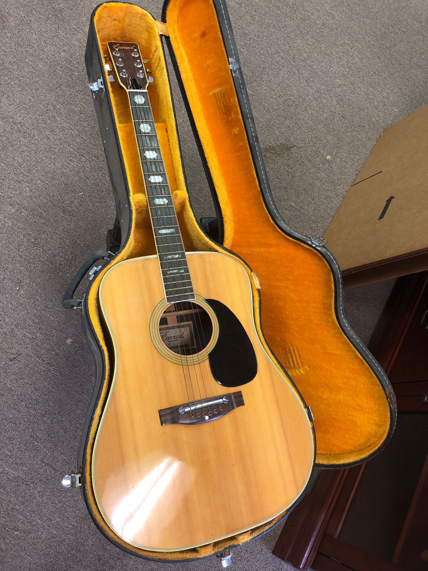 Conrad 6 String Acoustic Guitar 70s?