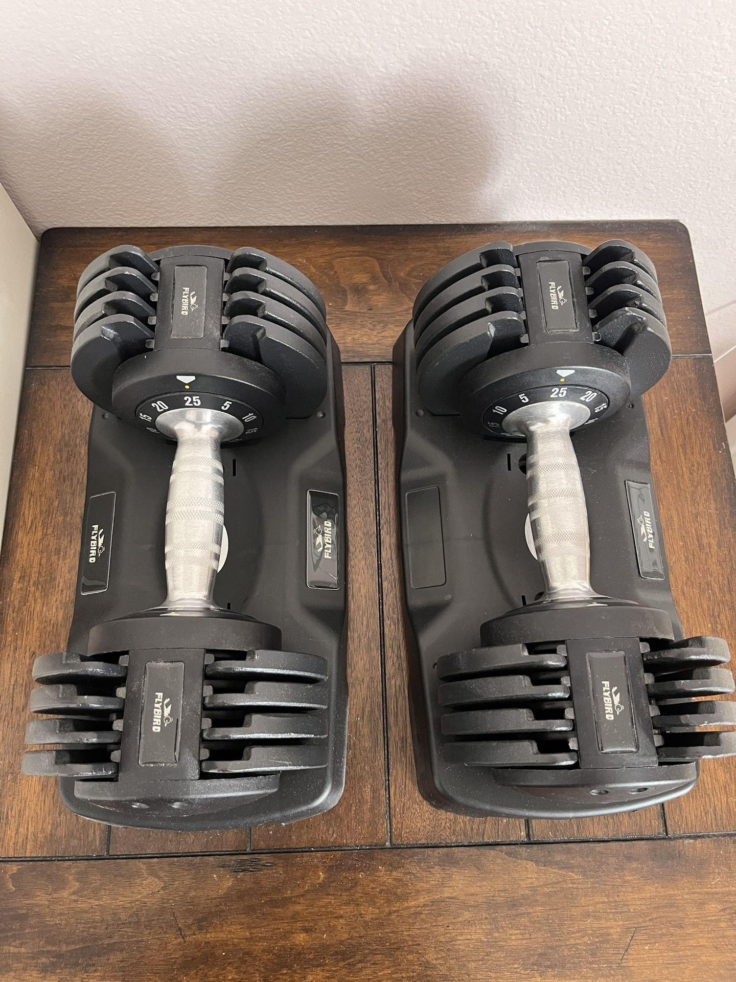 Flybird Adjustable Dumbbell Set 25lb