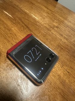 T-mobile Razr plus 256gb Phone Clean IMEI Like New 