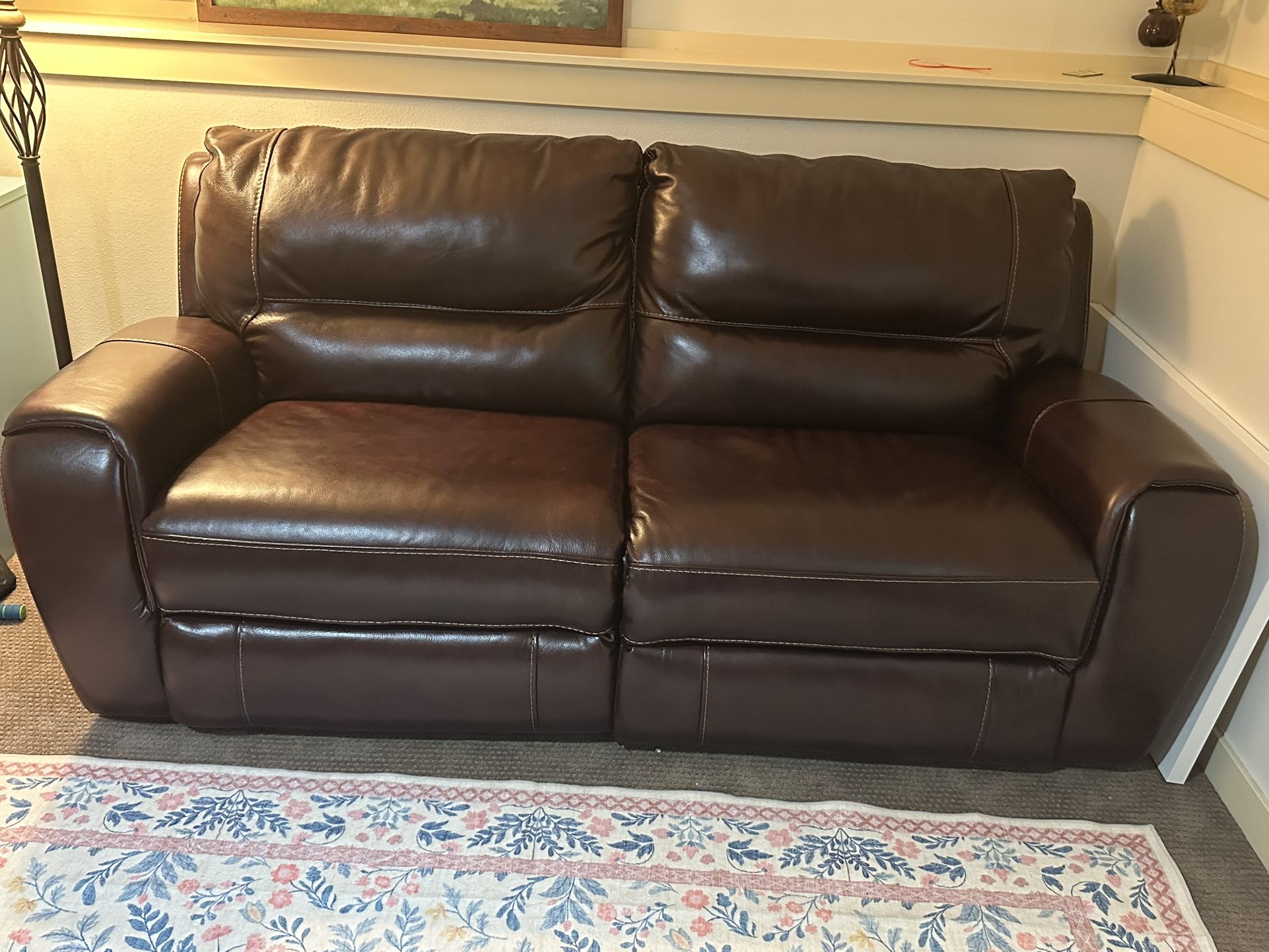 Leather couch (Recliner)