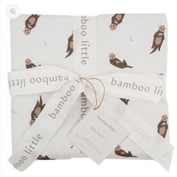 Bamboo Little Otter Hooded Towel NWOT