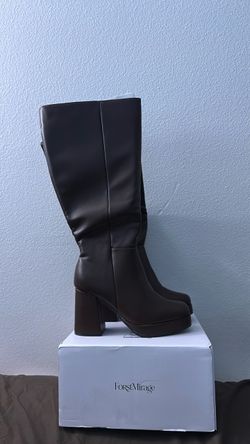 Wide Calf Brown Knee-High Platform Boots Size 9