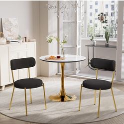 31.5'' Tulip Dining Table Set for 2 | $249.00 OBO