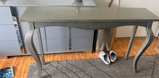 Table/TV Stand