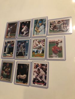 Vintage MLB Baseball Card Lot of 11