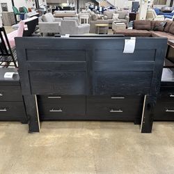Black Queen Bedroom Set