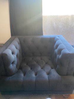 Single velvet armchair