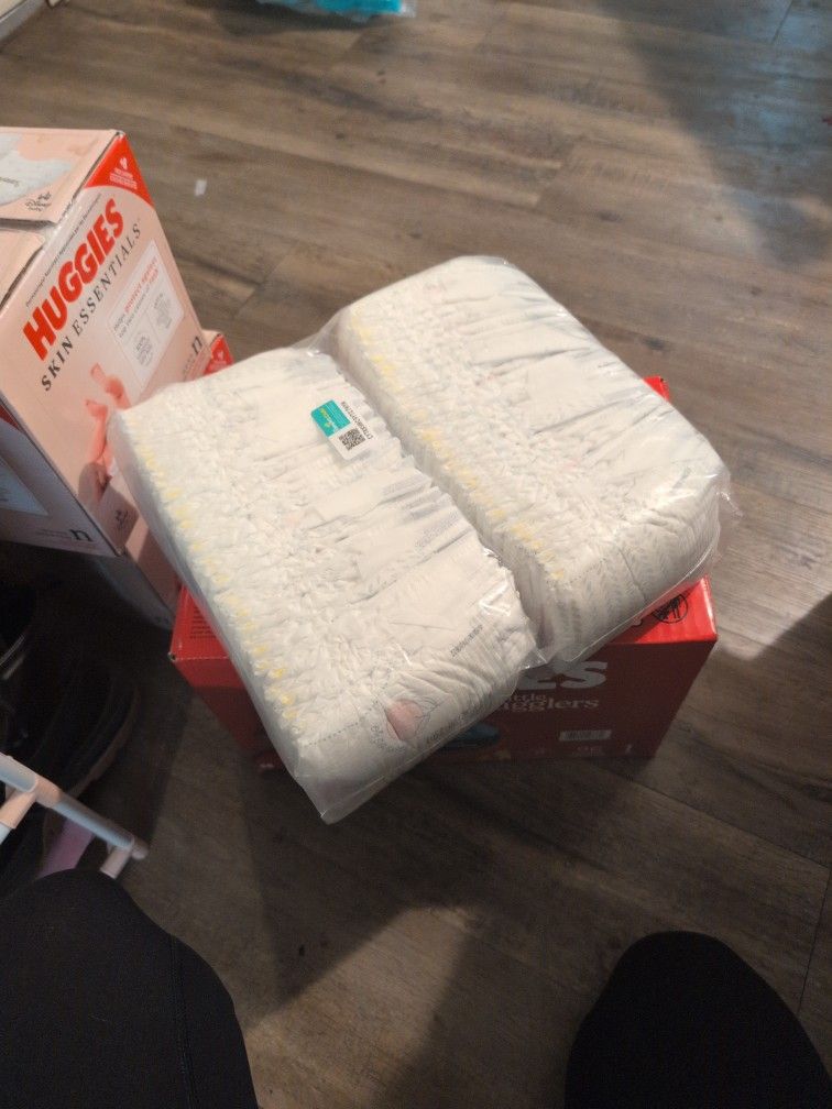 Pampers Diapers Newborn