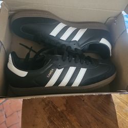 Kis Adidas Shoe's 