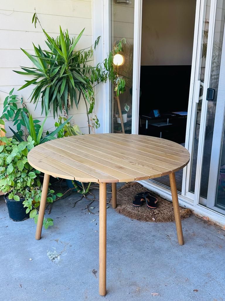 Ikea Overallt Dining Table